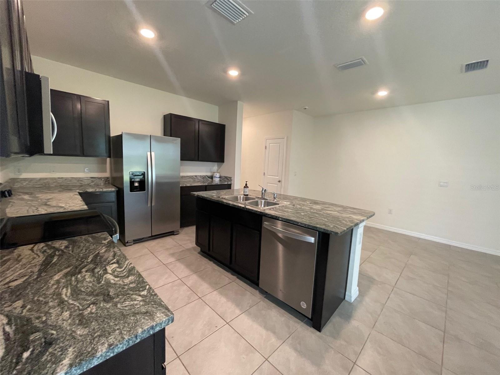 Image 4 of 25 For 13808 9th Road