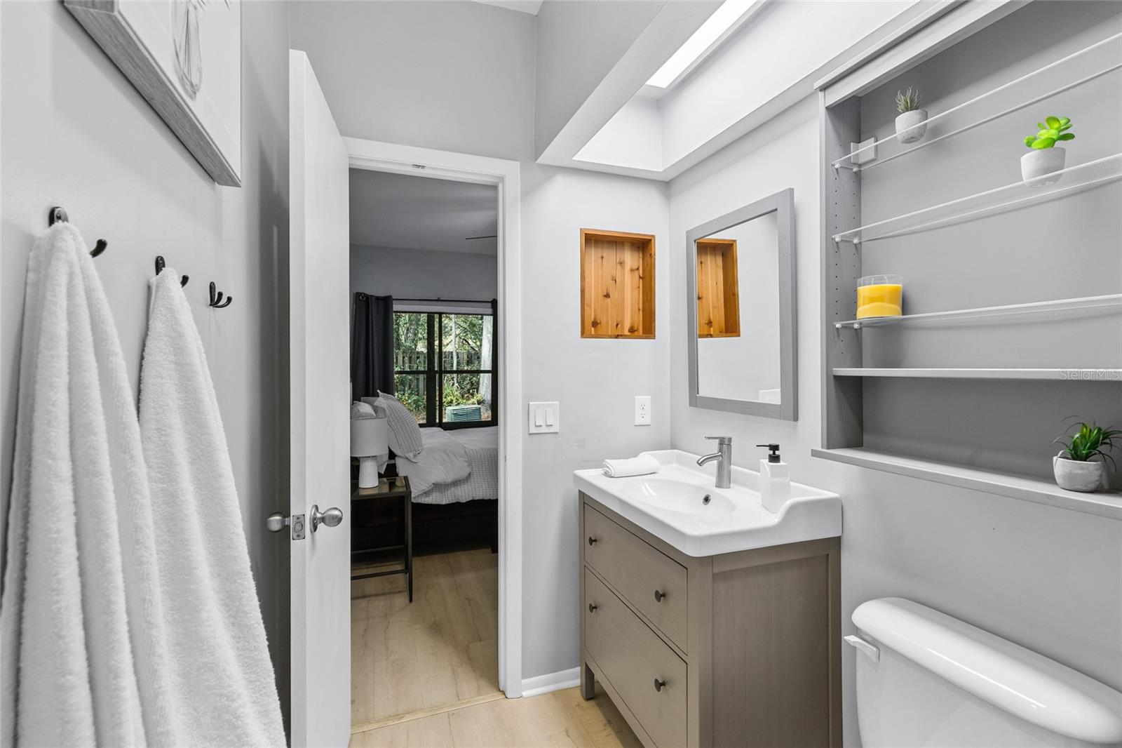 Image 17 of 25 For 2742 39th Drive