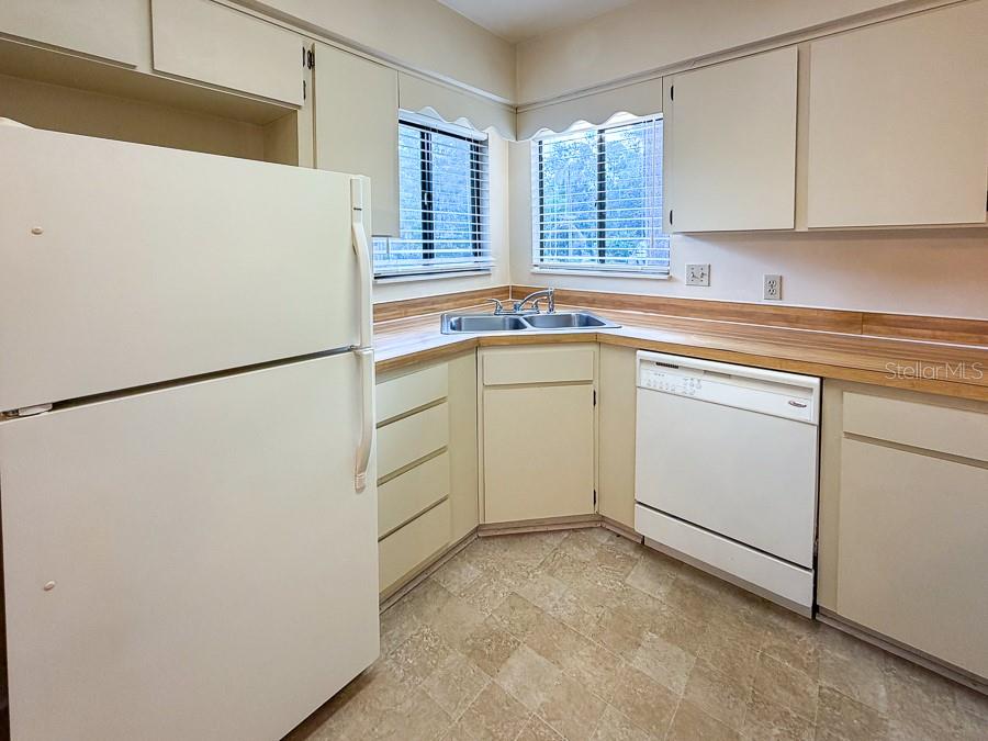 Image 3 of 28 For 4190 85th Place