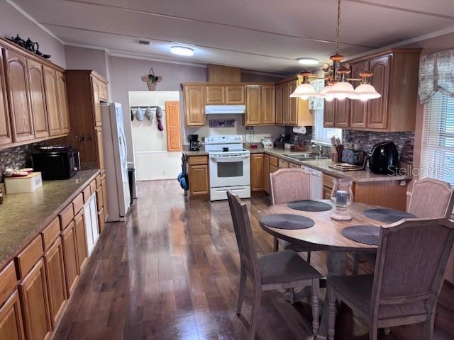 Image 5 of 47 For 11416 113th Street