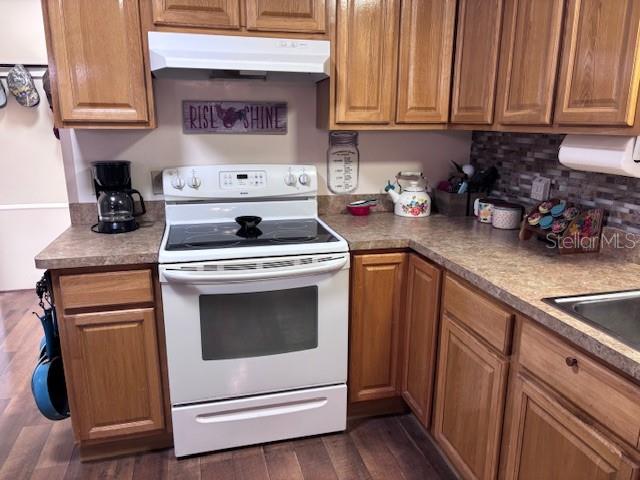 Image 6 of 47 For 11416 113th Street