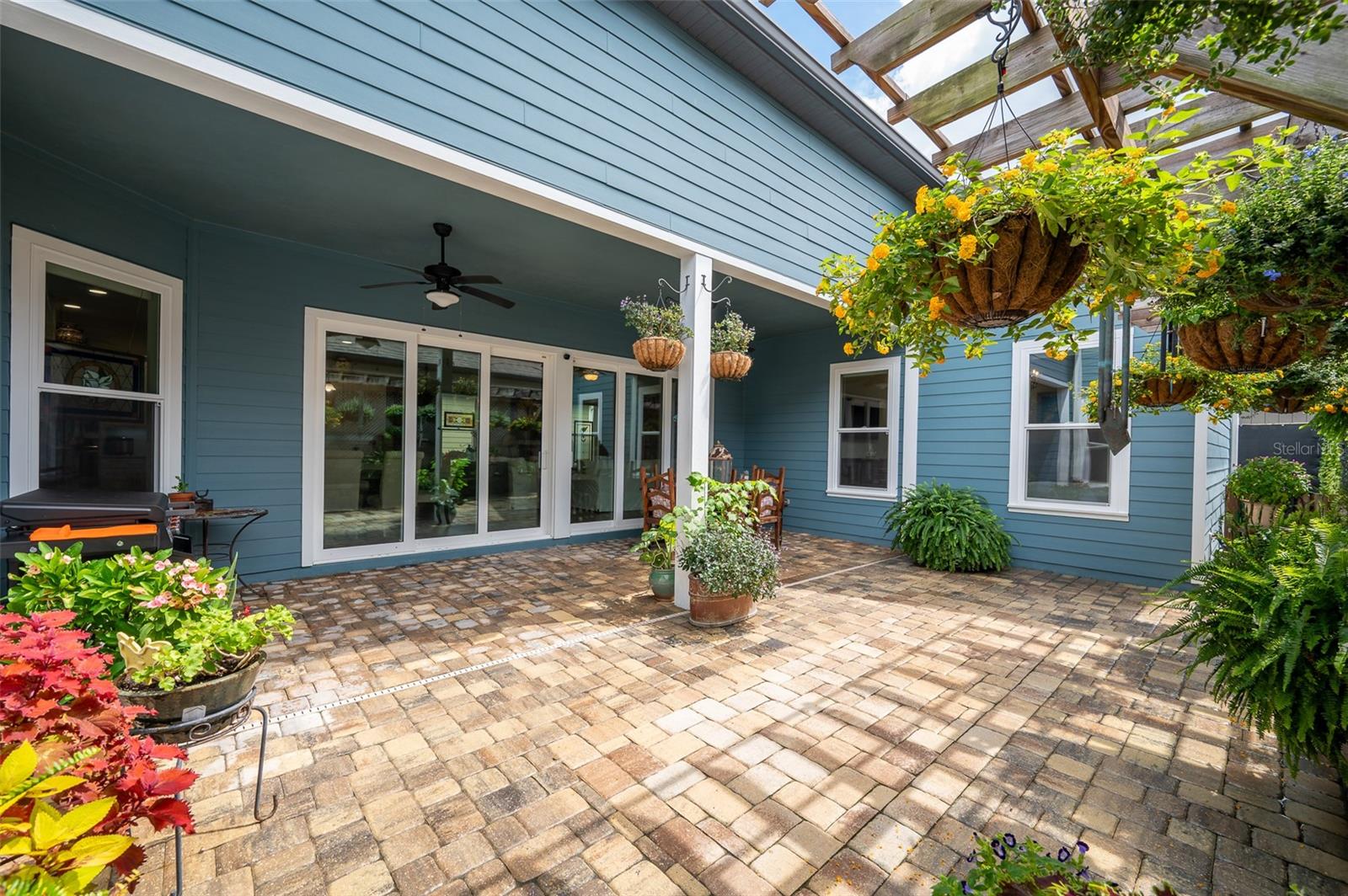Image 9 of 48 For 13661 12th Place