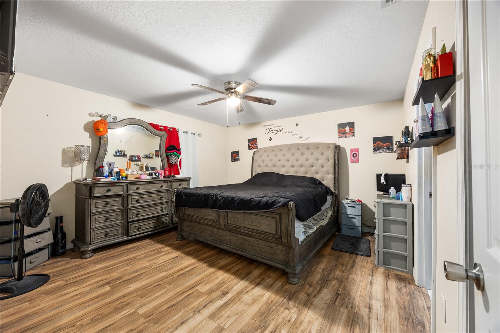 Image 13 of 23 For 1322 1st Avenue