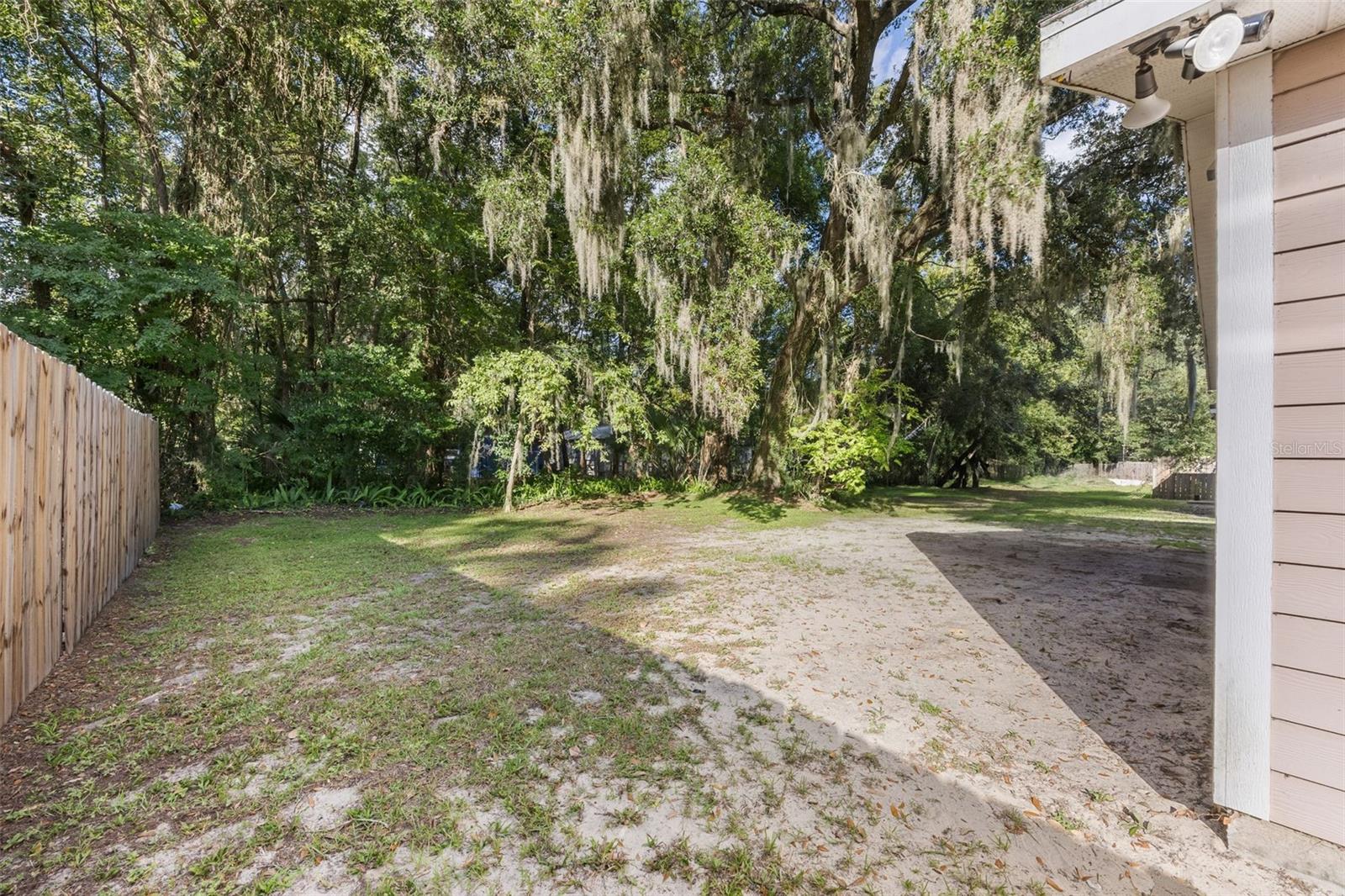 Image 22 of 23 For 1322 1st Avenue