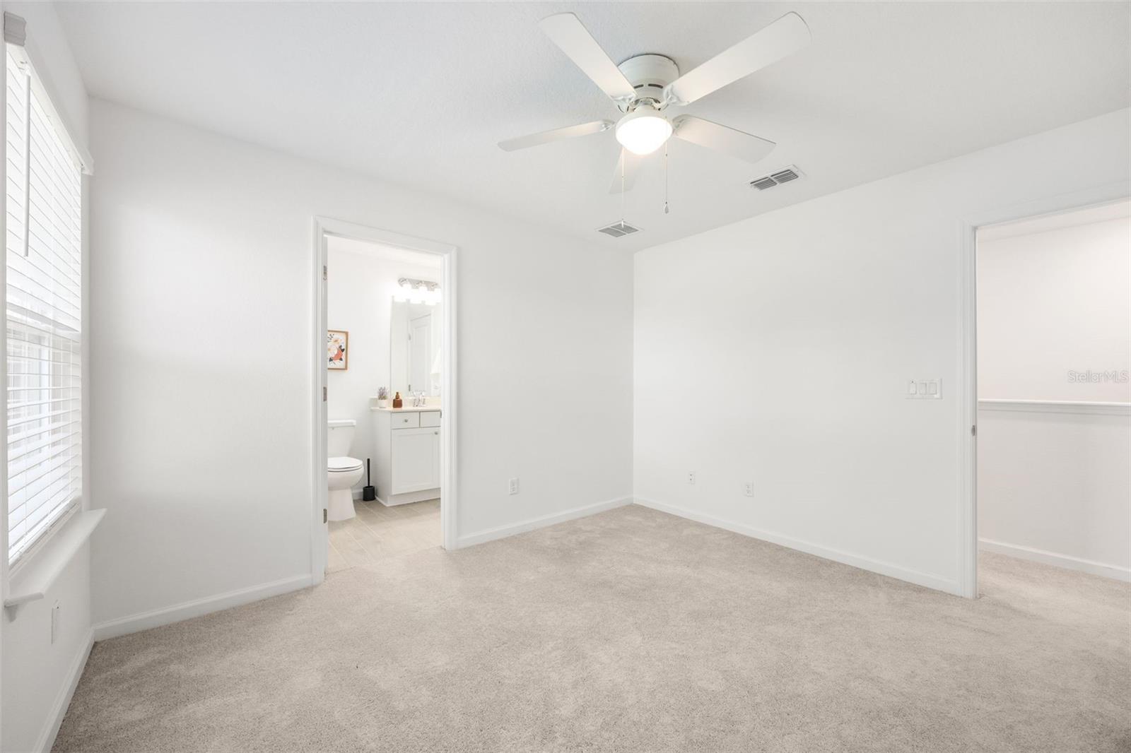 Image 18 of 29 For 12661 7th Place