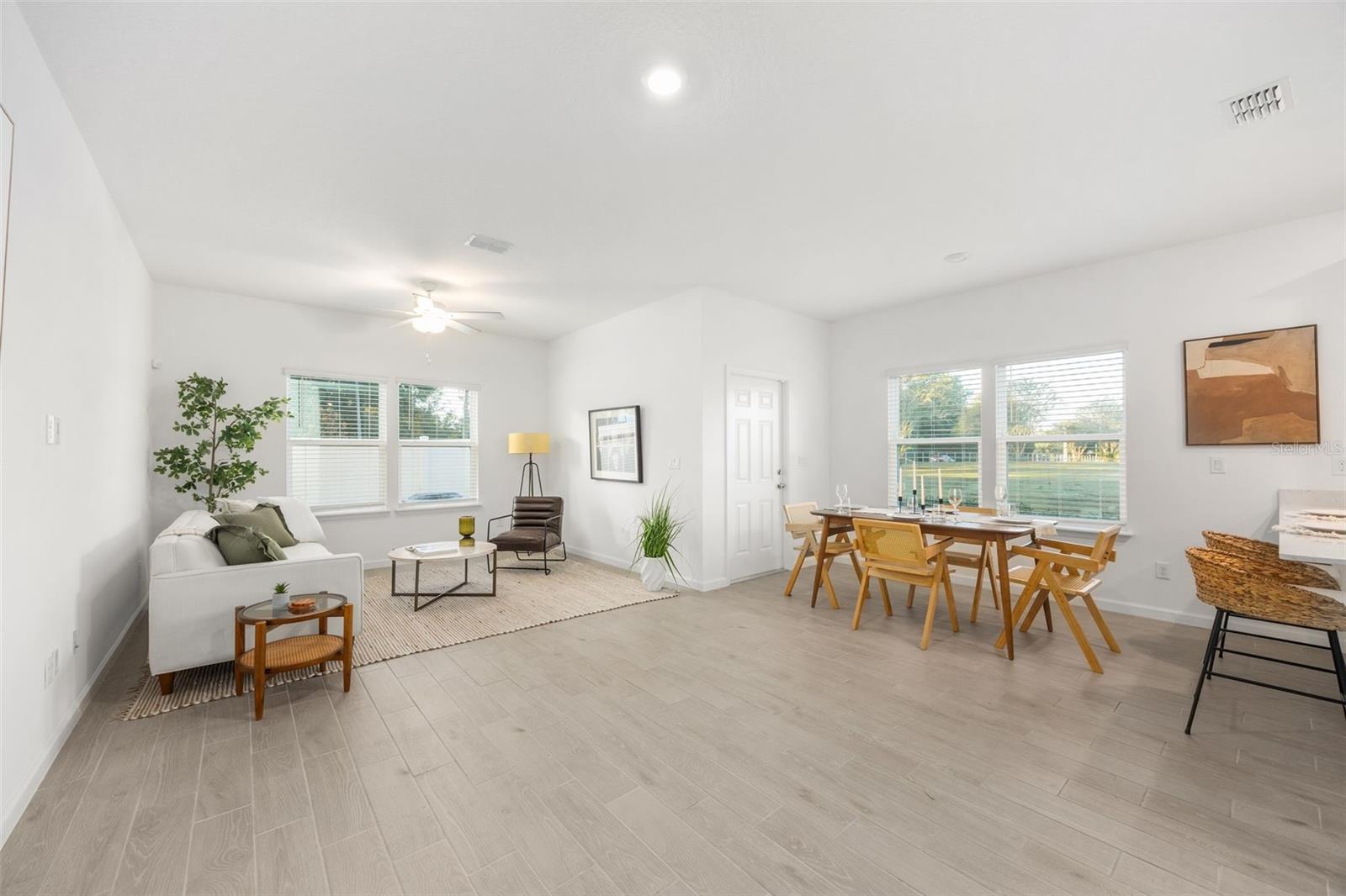 Image 4 of 29 For 12661 7th Place