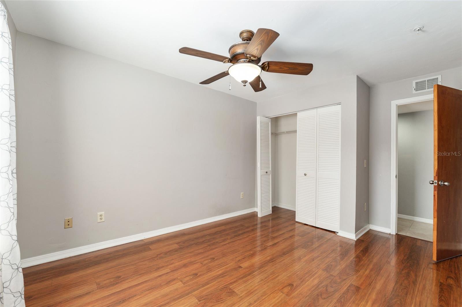 Image 14 of 29 For 2360 Archer Road 506