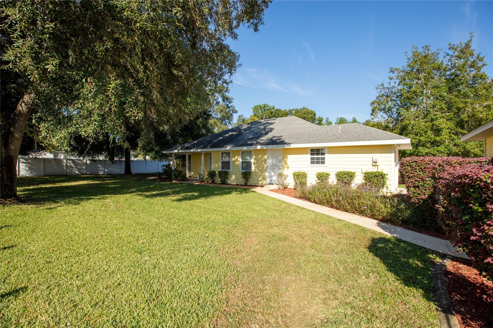 Image 12 of 66 For 618 44th Street