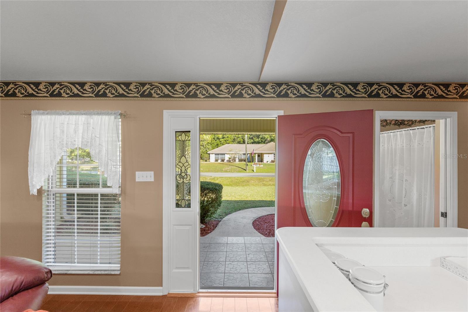 Image 25 of 66 For 618 44th Street