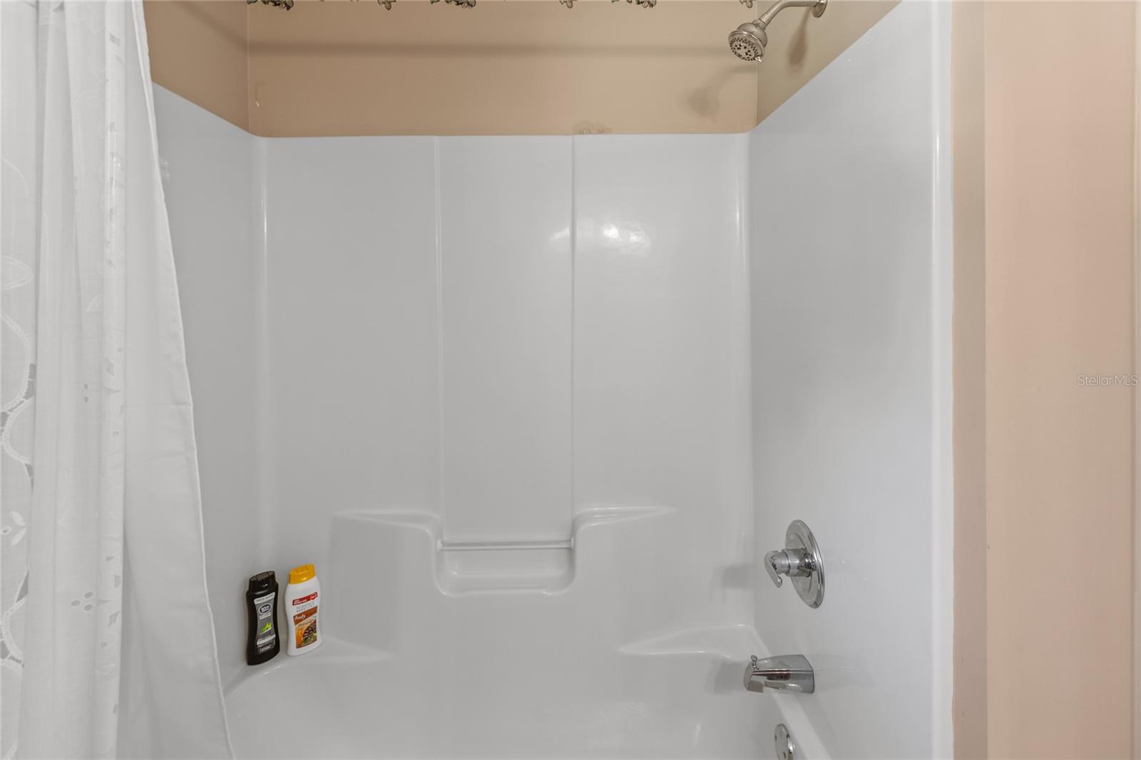 Image 41 of 66 For 618 44th Street