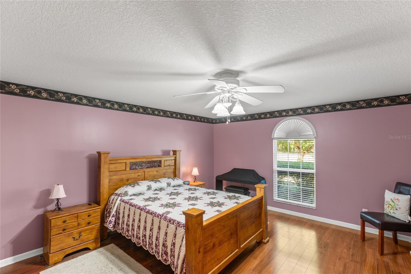 Image 51 of 66 For 618 44th Street