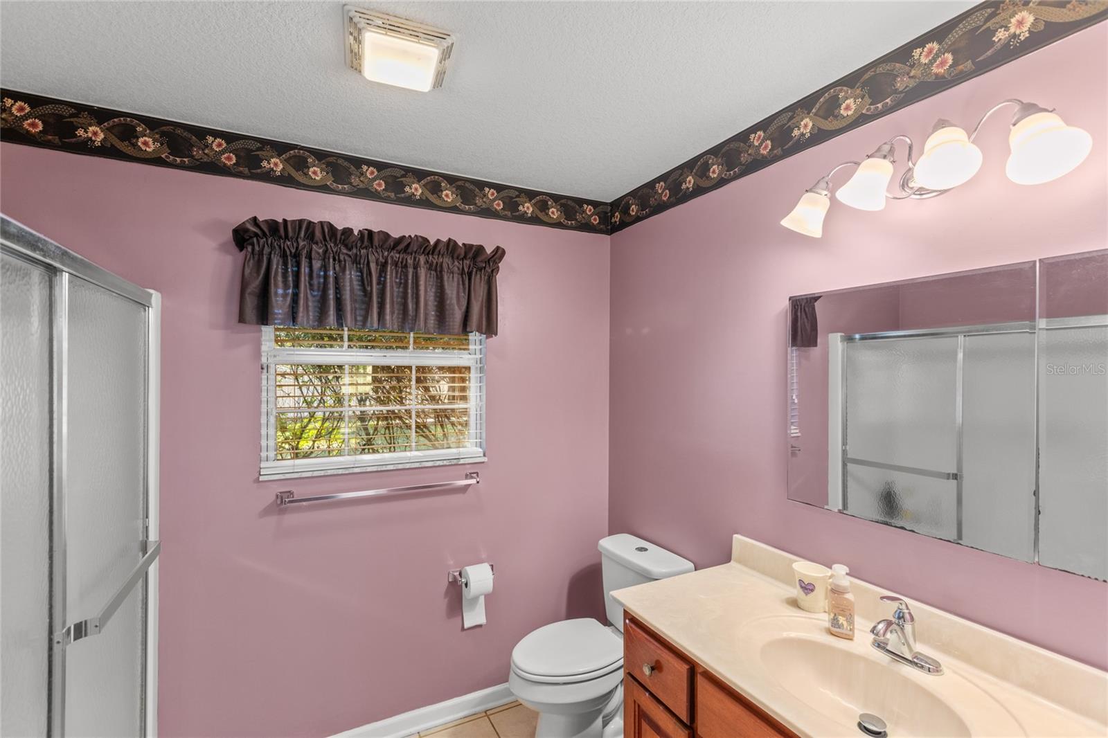 Image 54 of 66 For 618 44th Street