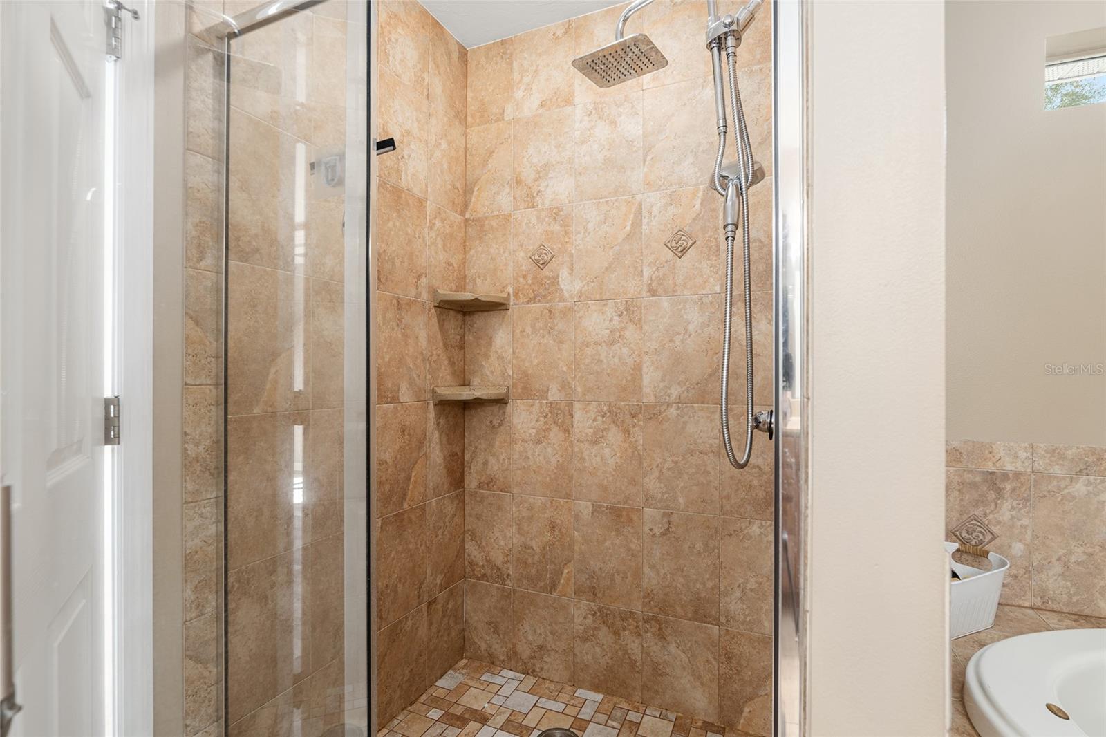 Image 36 of 95 For 630 Marigold Place
