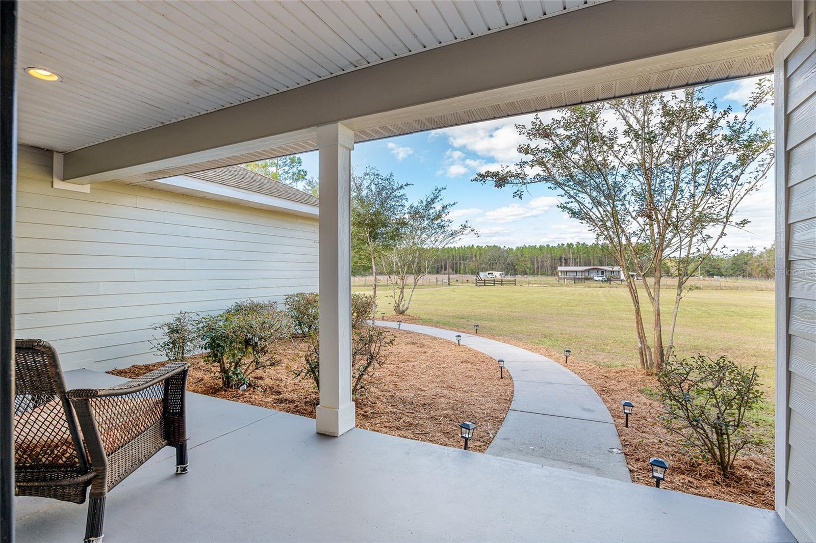 Image 9 of 95 For 630 Marigold Place