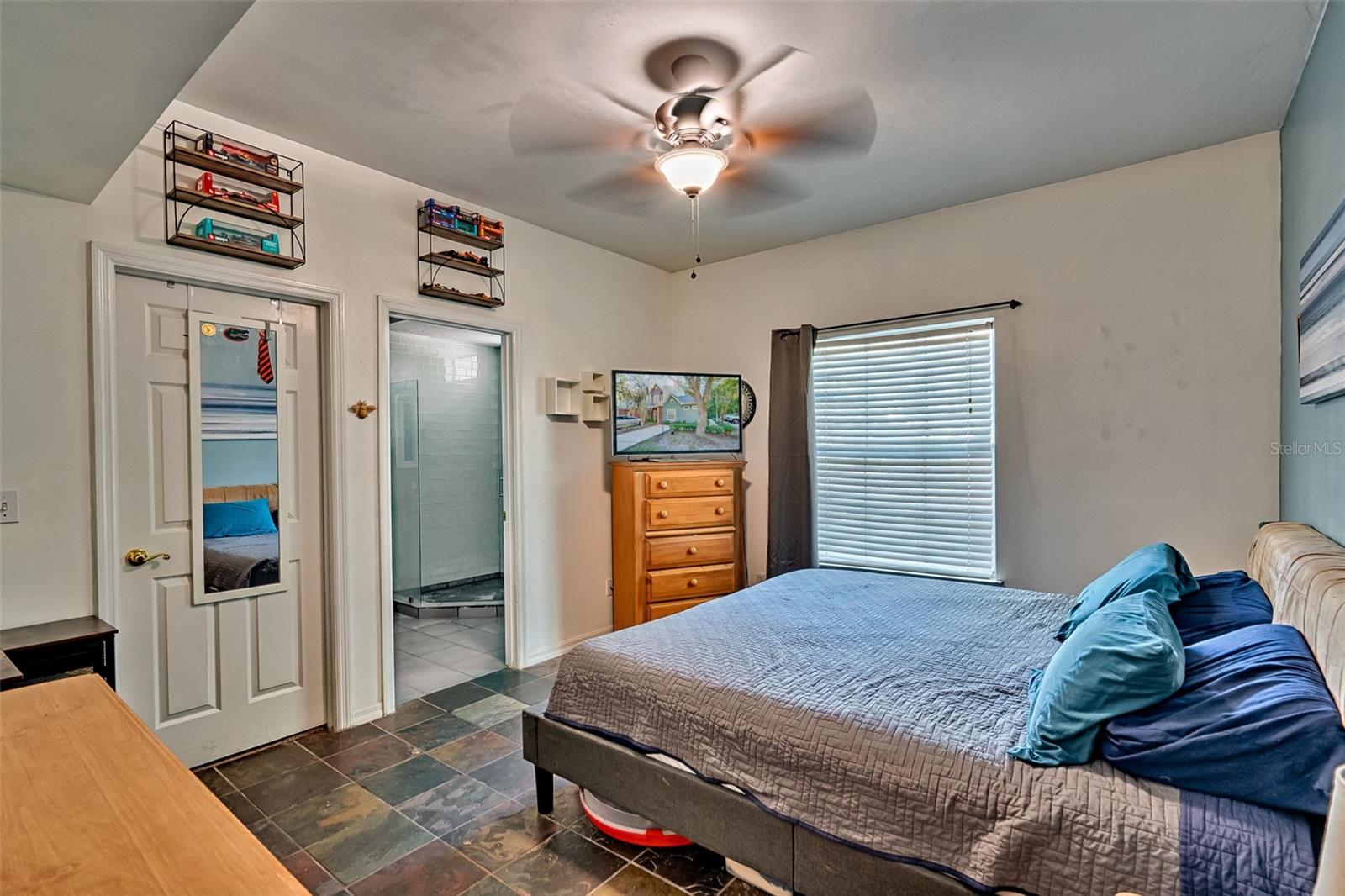 Image 11 of 26 For Address Not Provided