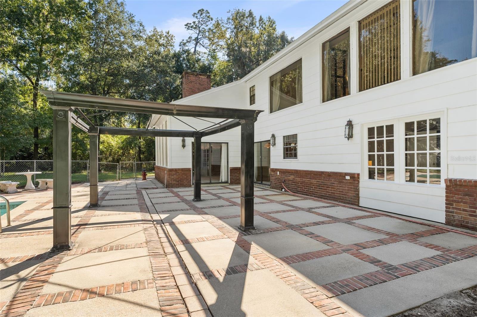 Image 11 of 53 For 4621 71st Boulevard