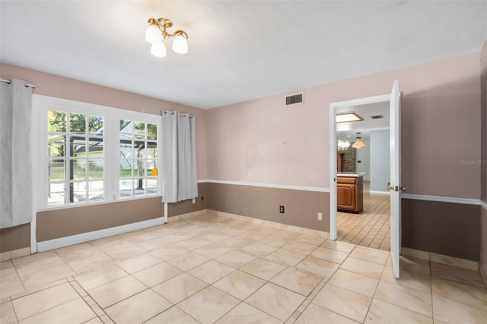 Image 35 of 53 For 4621 71st Boulevard