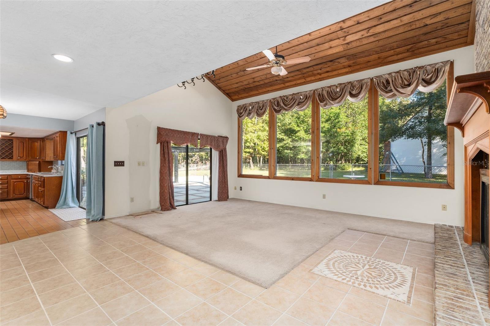 Image 39 of 53 For 4621 71st Boulevard