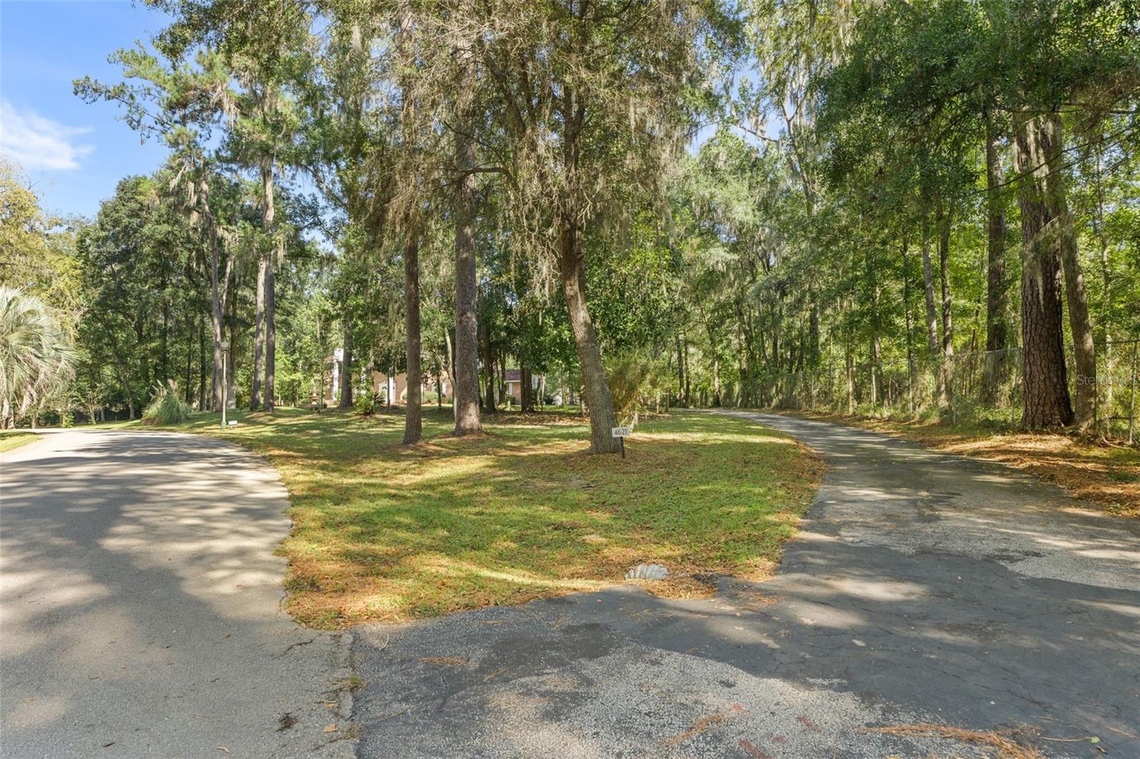 Image 47 of 53 For 4621 71st Boulevard