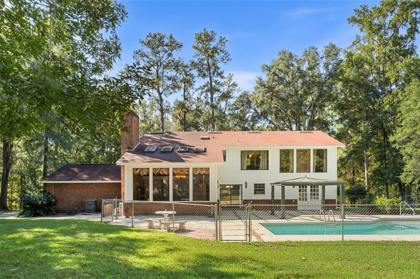 Image 6 of 53 For 4621 71st Boulevard