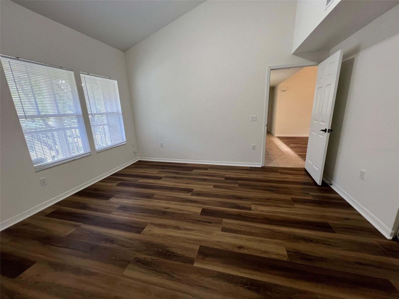 Image 19 of 32 For 4941 91st Terrace N302