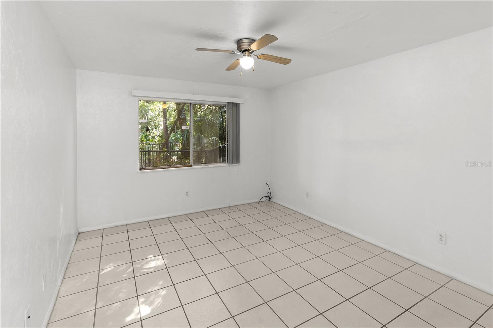 Image 11 of 21 For 1015 9th Street D2