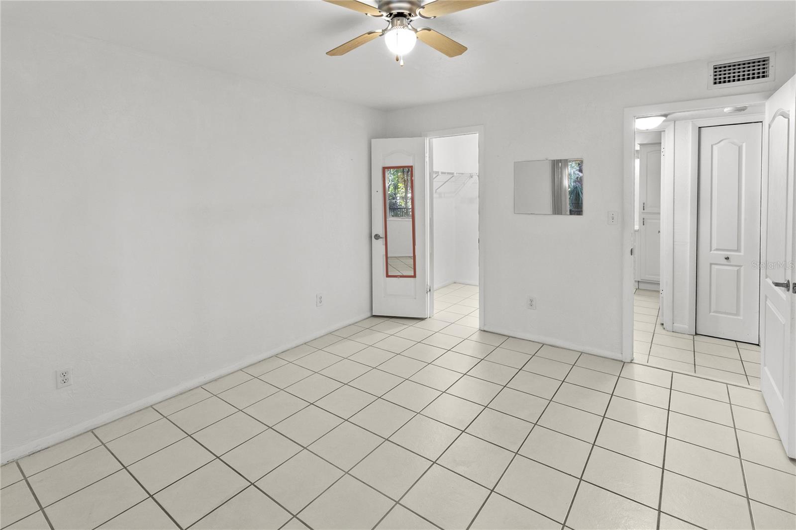 Image 12 of 21 For 1015 9th Street D2