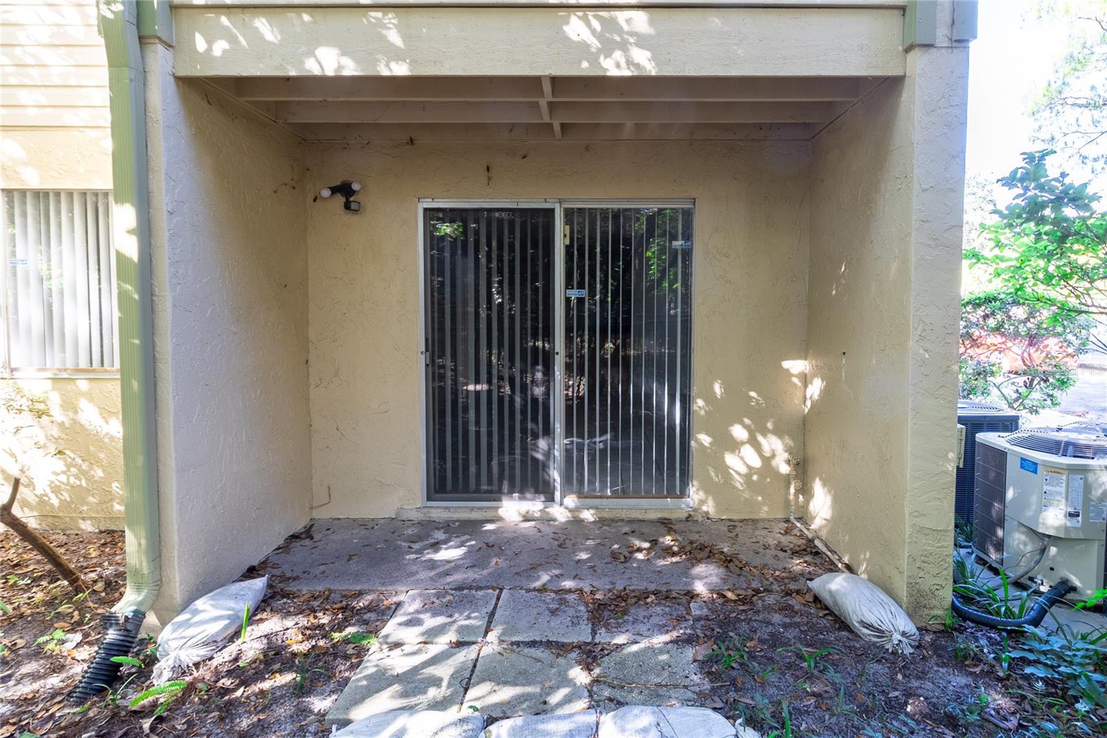 Image 18 of 21 For 1015 9th Street D2