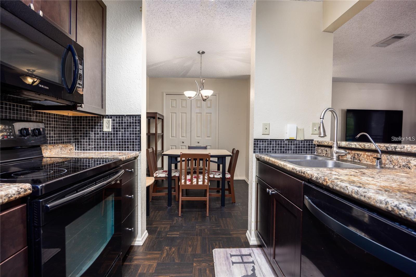 Image 14 of 24 For 3705 27th Street 525