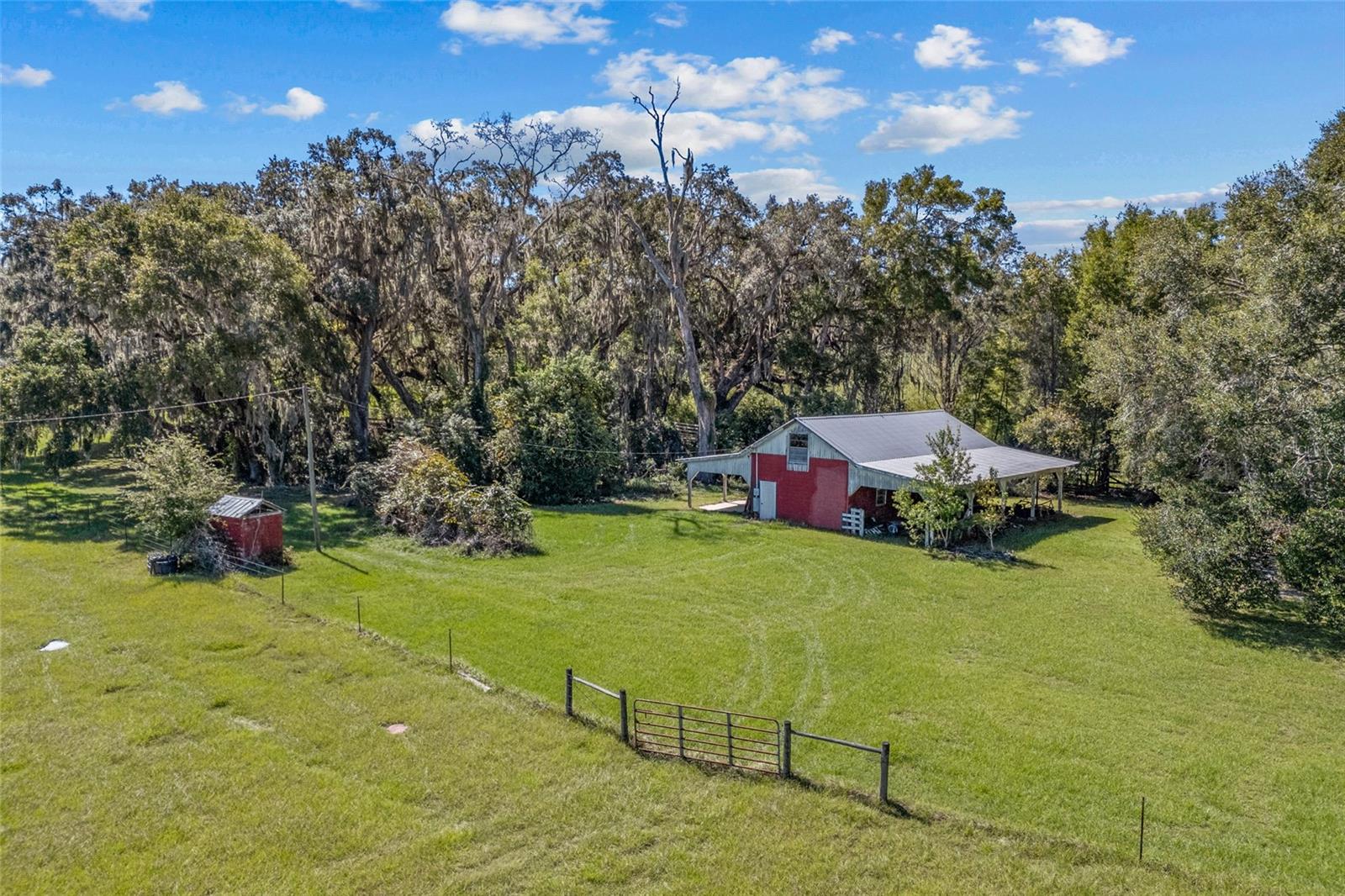 Image 11 of 83 For 960 Bethlehem Avenue