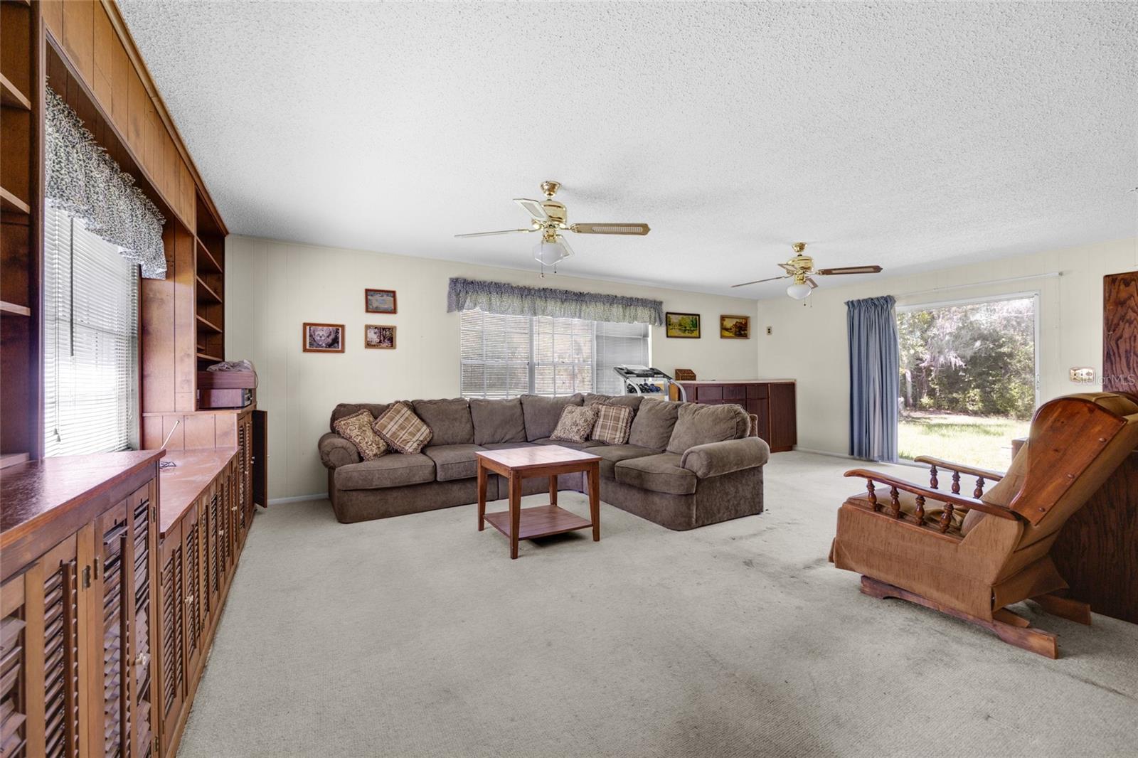 Image 24 of 83 For 960 Bethlehem Avenue