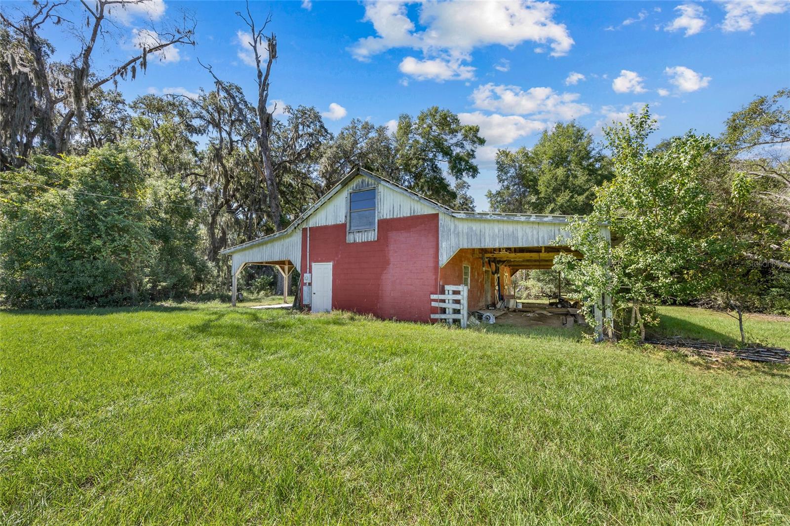 Image 40 of 83 For 960 Bethlehem Avenue