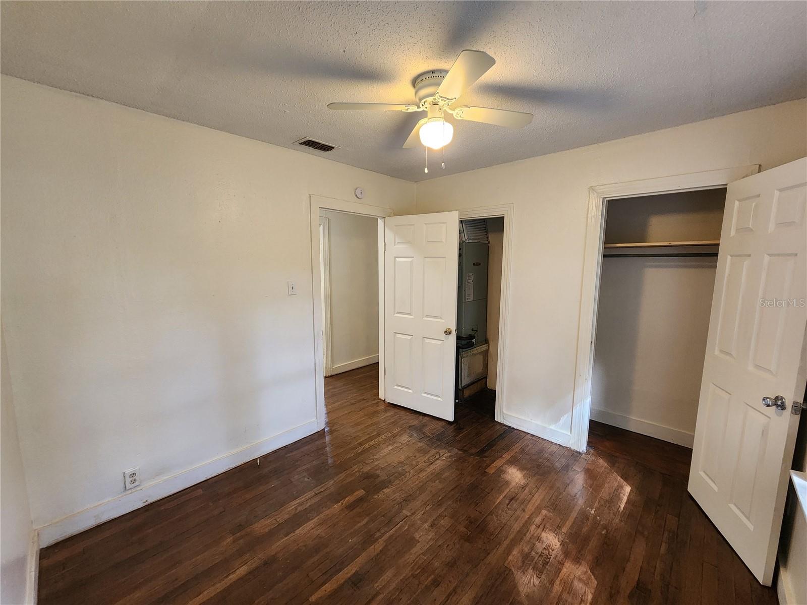 Image 27 of 42 For 1810 47 Terrace