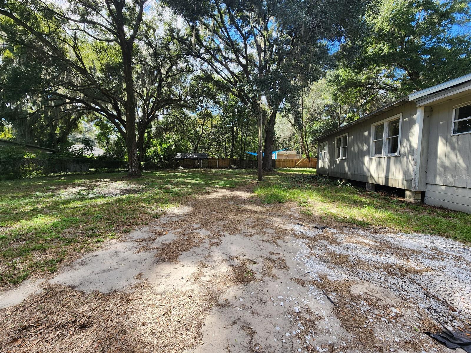 Image 4 of 42 For 1810 47 Terrace