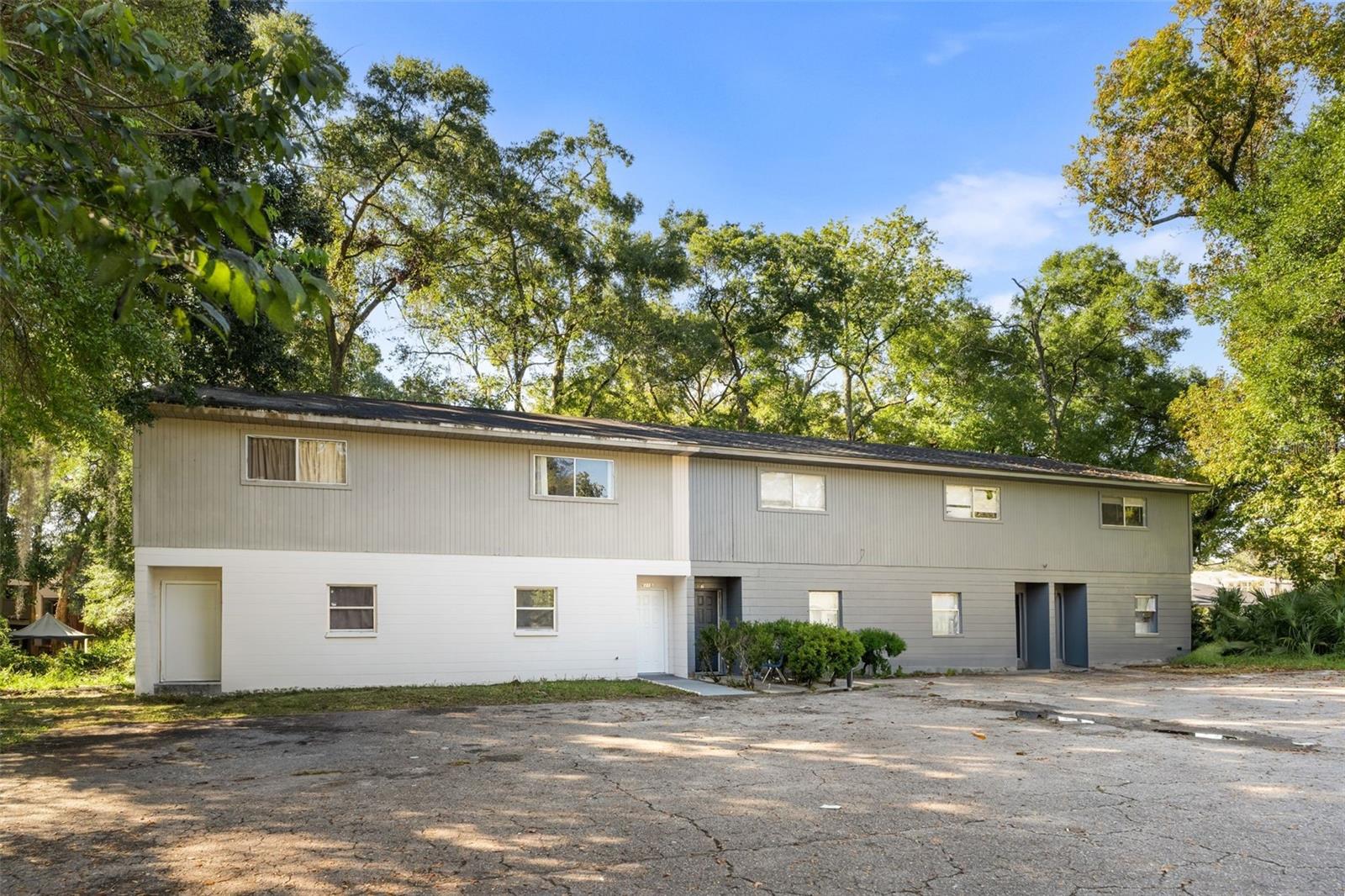 Image 2 of 25 For 6115 12th Place 13 D