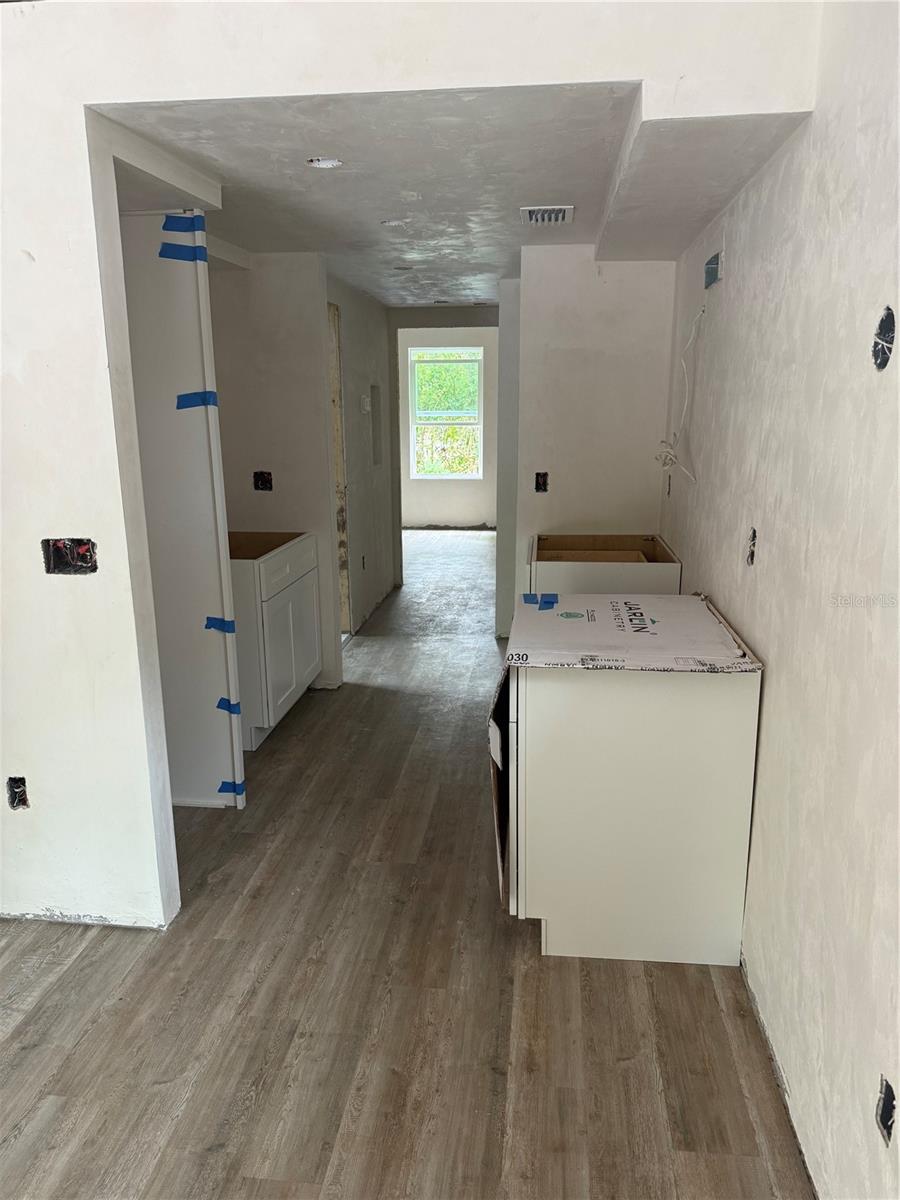 Image 8 of 12 For 813 6th Avenue