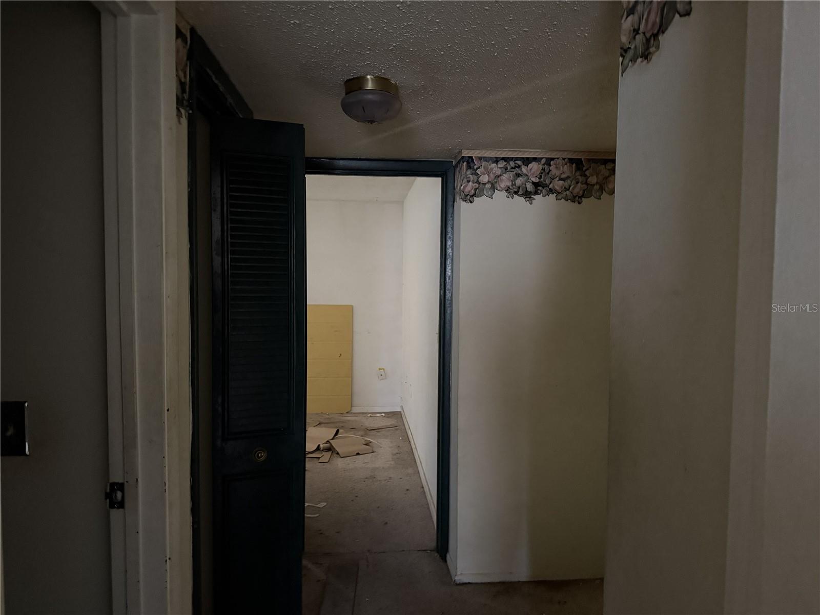 Image 20 of 34 For 709 75th Street 104