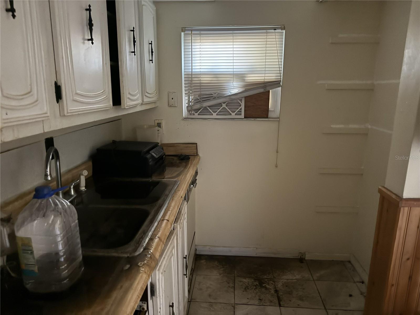 Image 5 of 34 For 709 75th Street 104