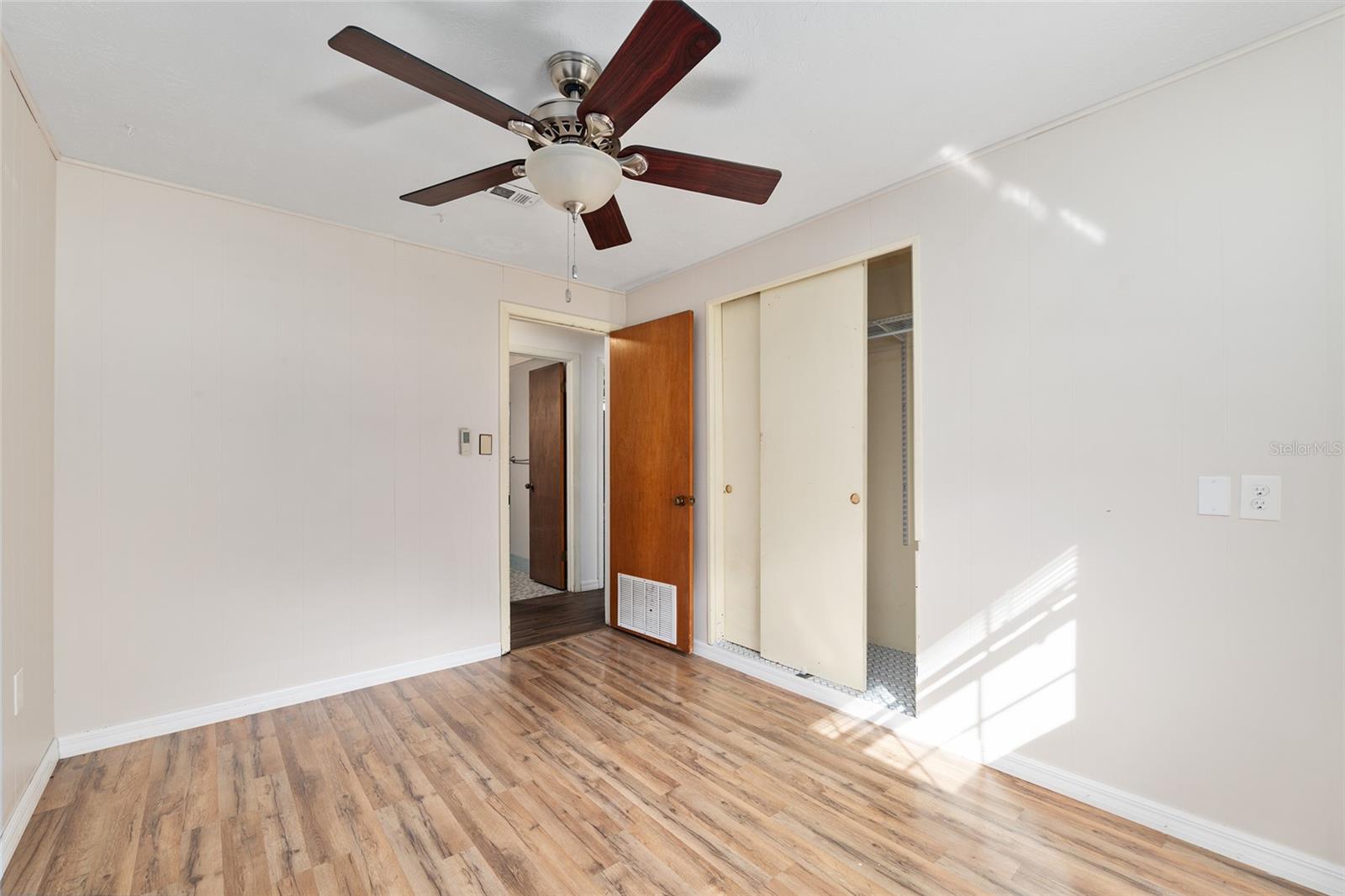 Image 29 of 85 For 630 34th Street