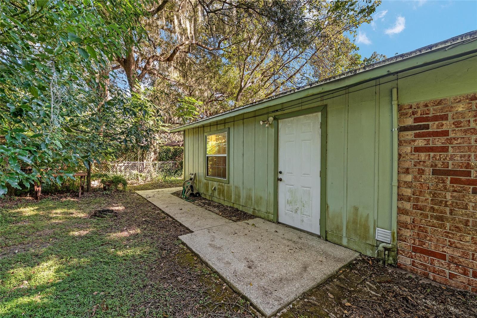 Image 64 of 85 For 630 34th Street