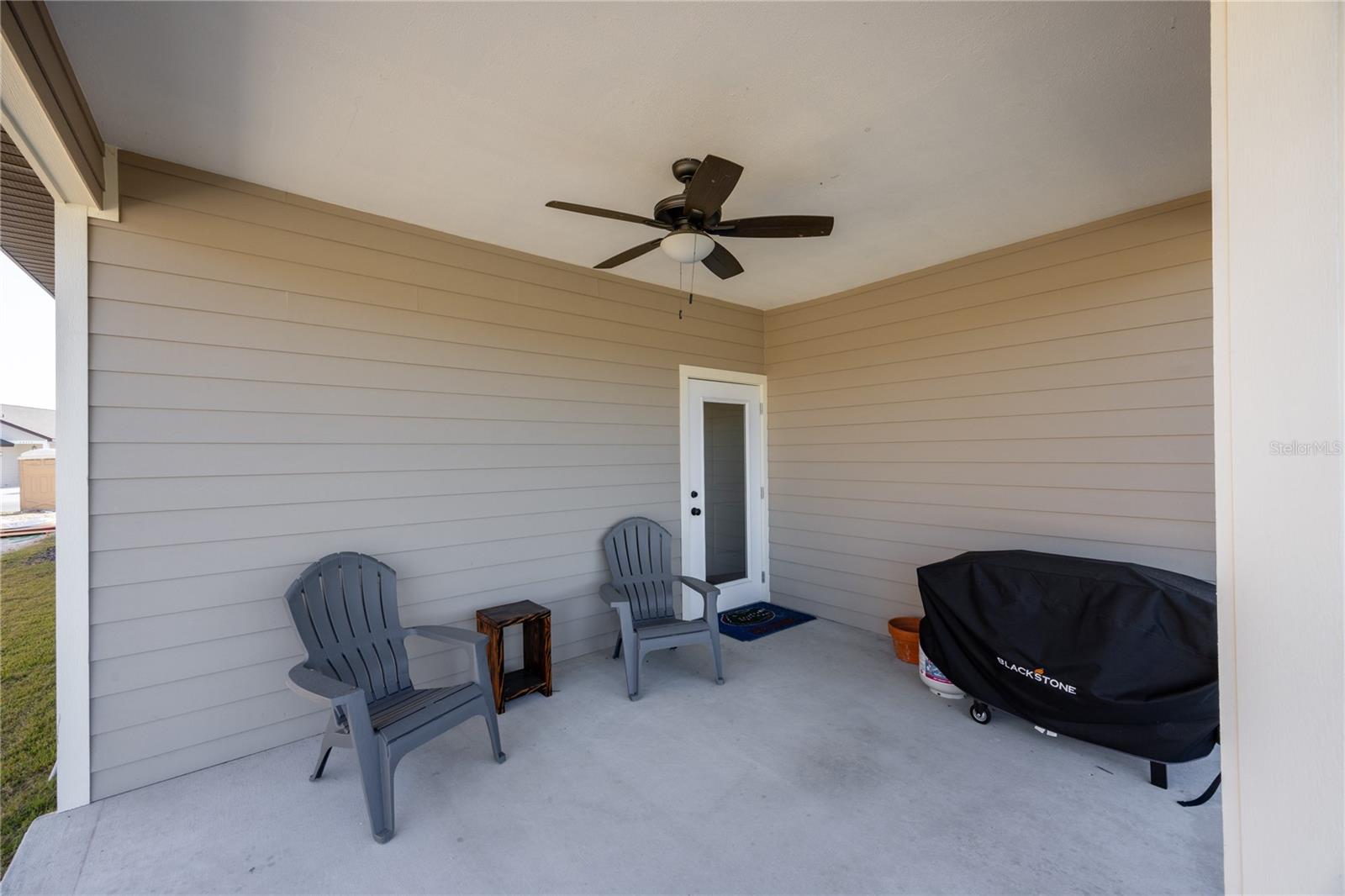 Image 23 of 44 For 24328 17th Lane