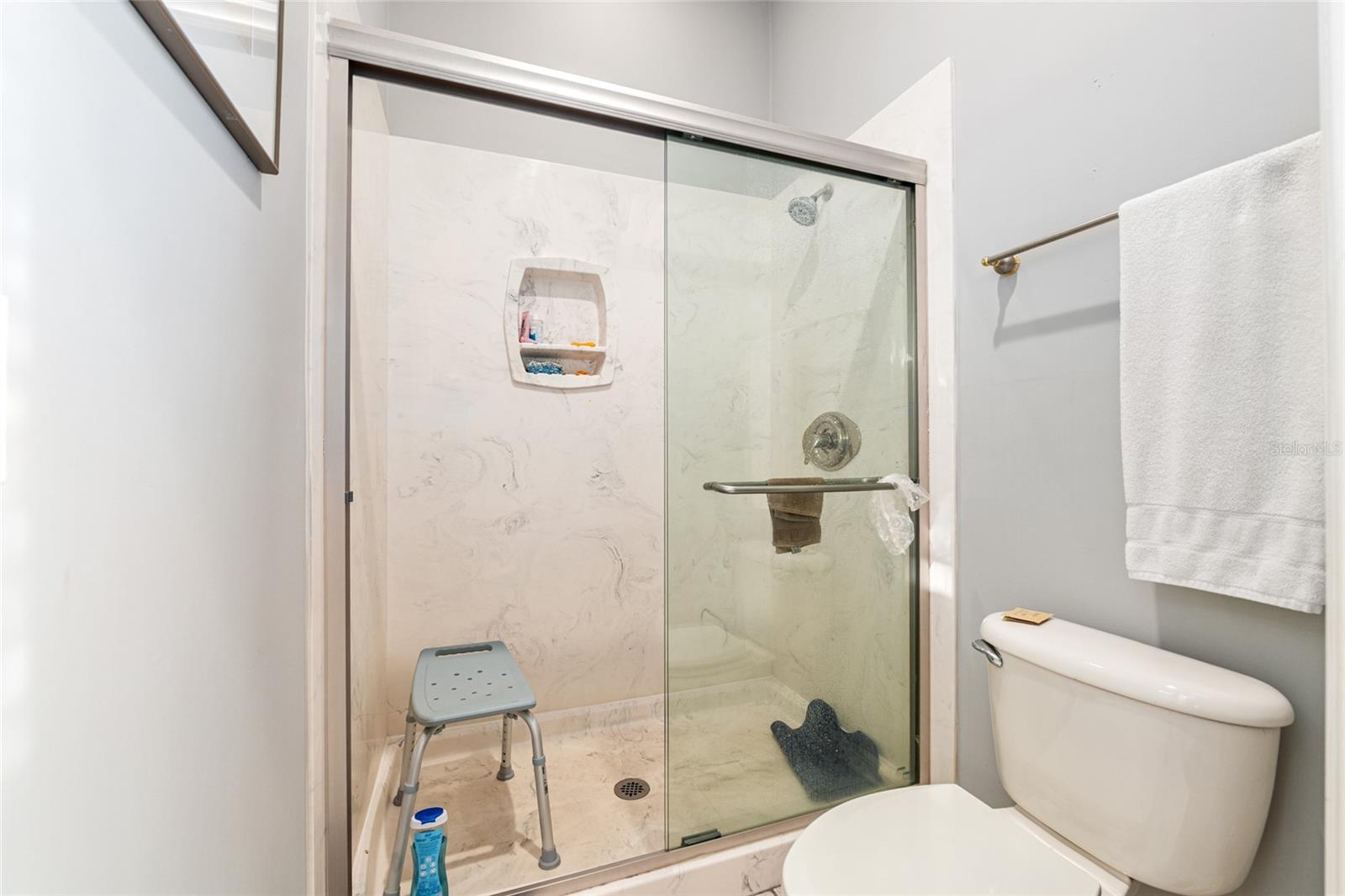 Image 20 of 36 For 10508 32nd Place