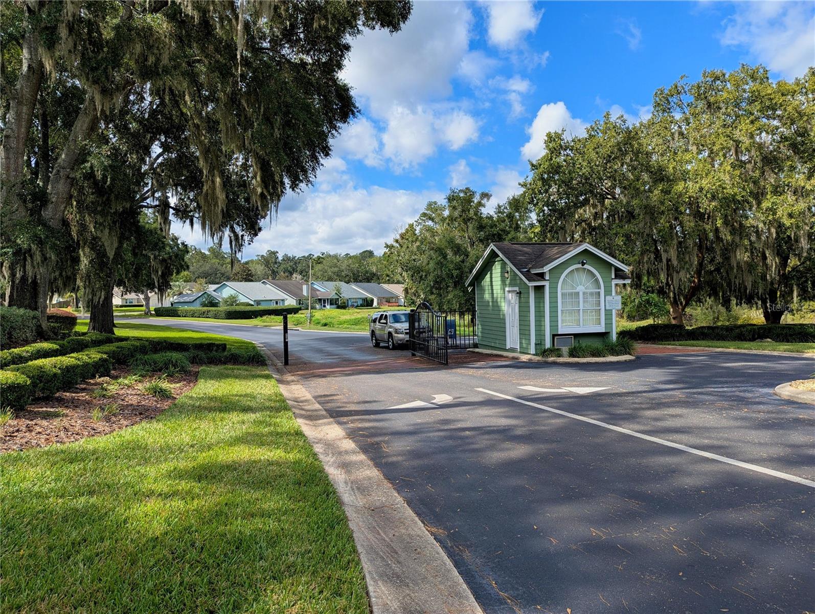 Image 32 of 36 For 10508 32nd Place