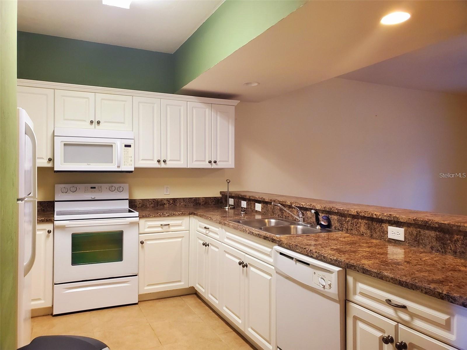 Image 6 of 31 For 1561 29th Road 8