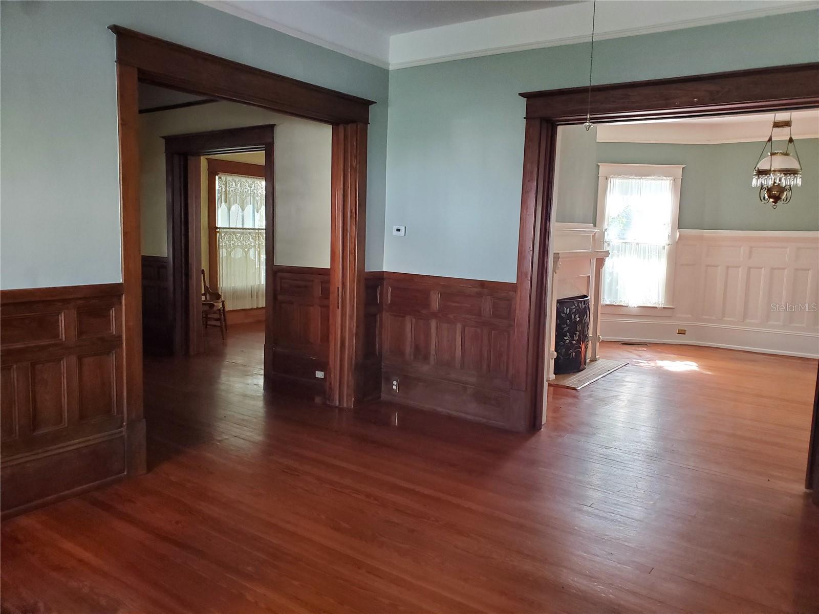 Image 12 of 57 For 516 4th Street