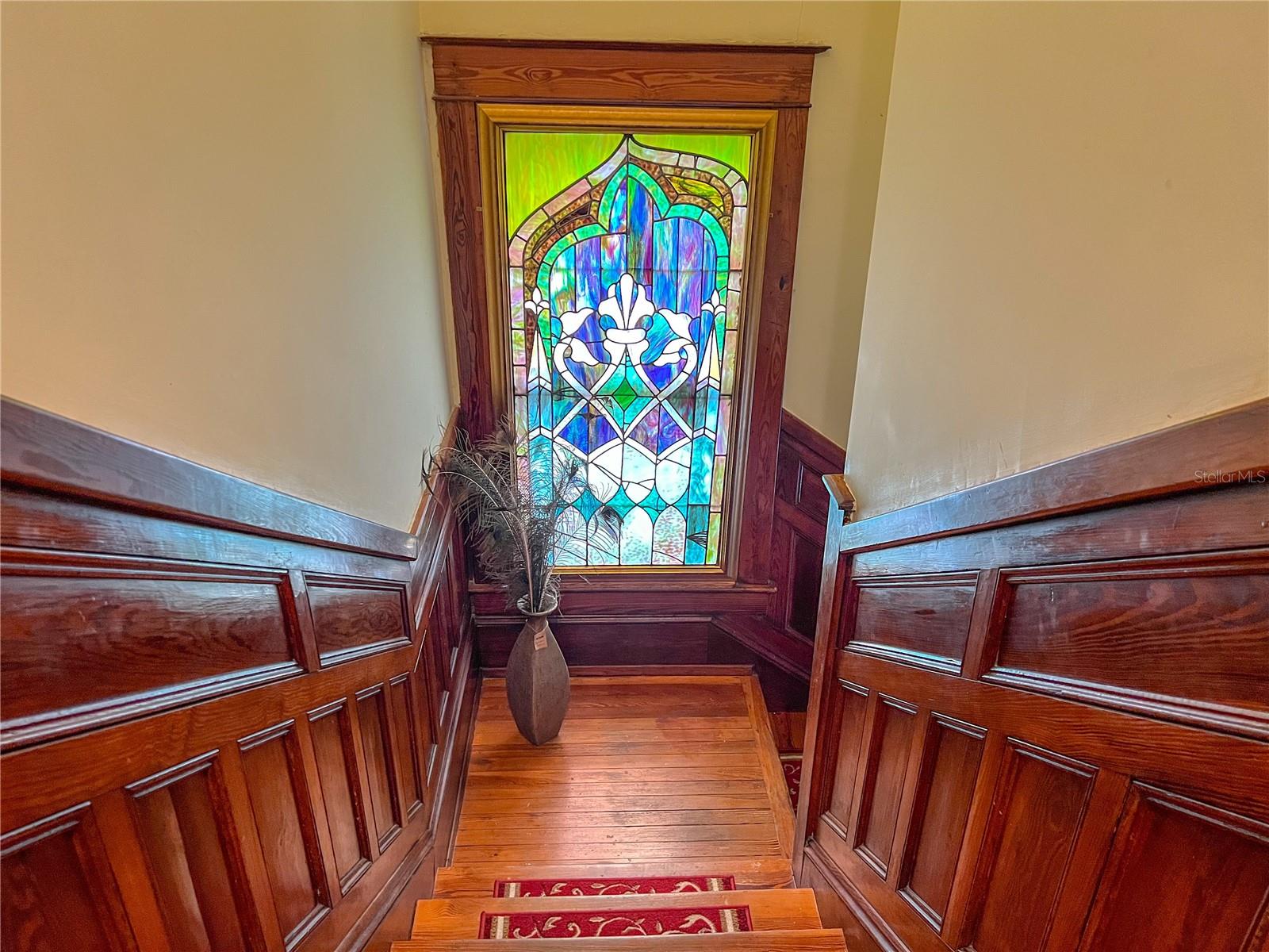 Image 14 of 57 For 516 4th Street