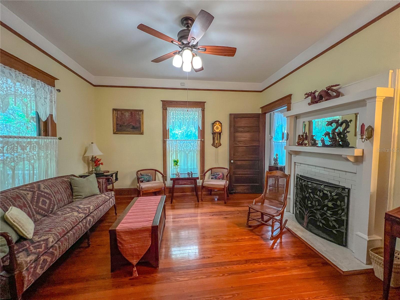 Image 15 of 57 For 516 4th Street