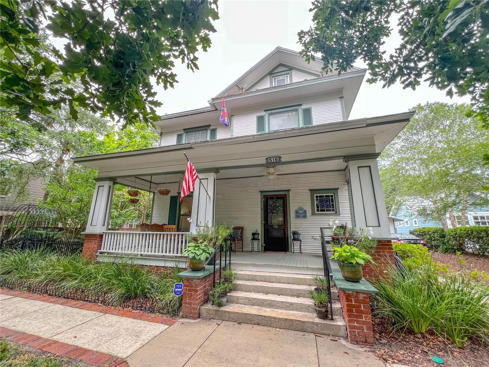 Image 2 of 57 For 516 4th Street