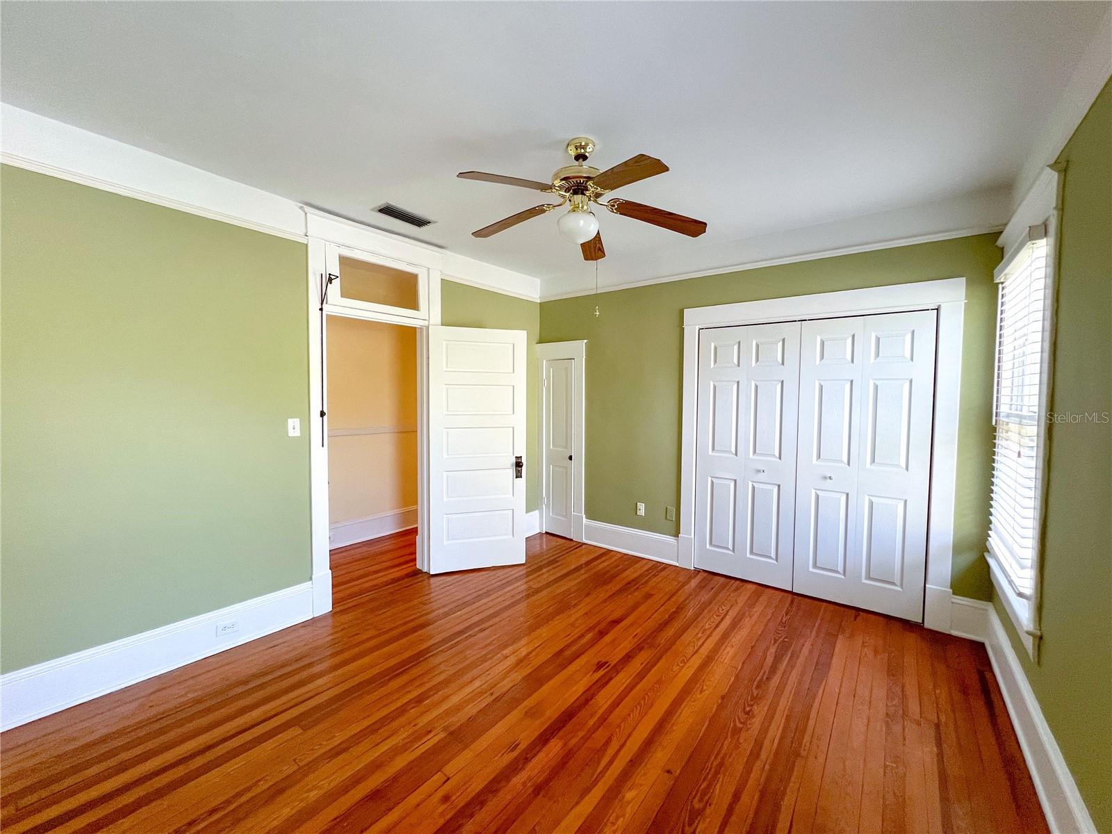 Image 28 of 57 For 516 4th Street