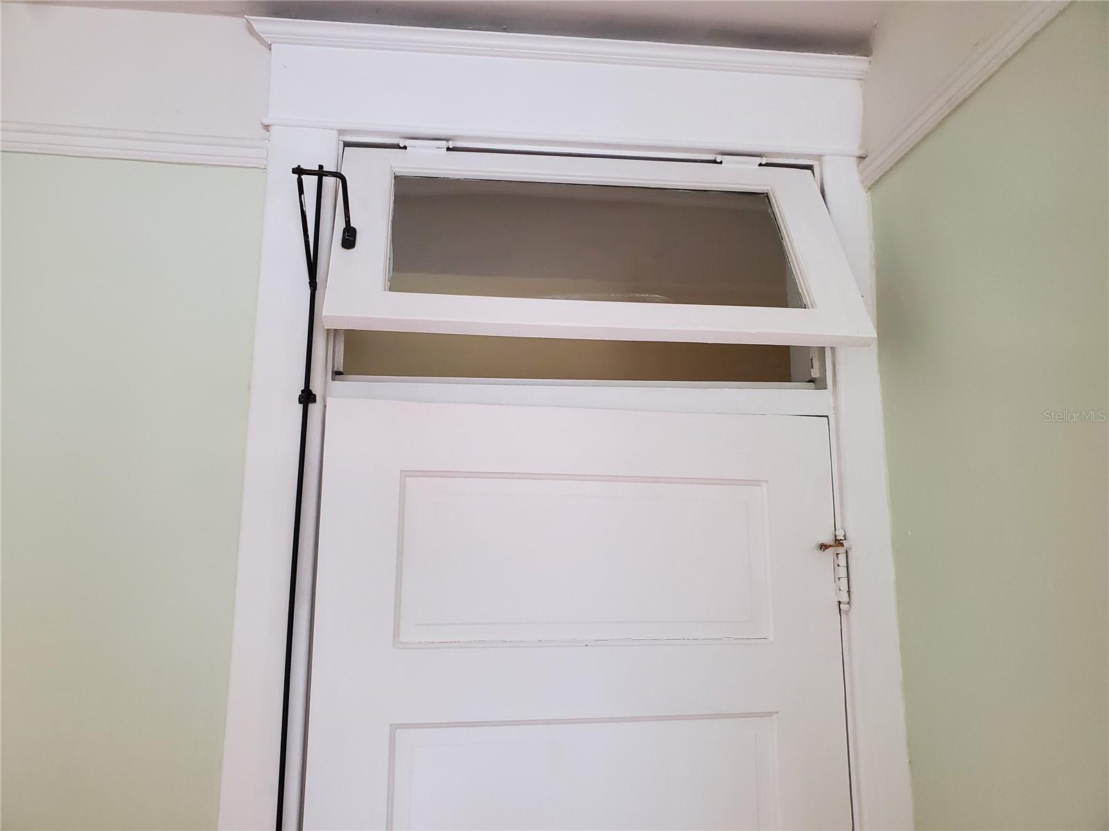 Image 31 of 57 For 516 4th Street